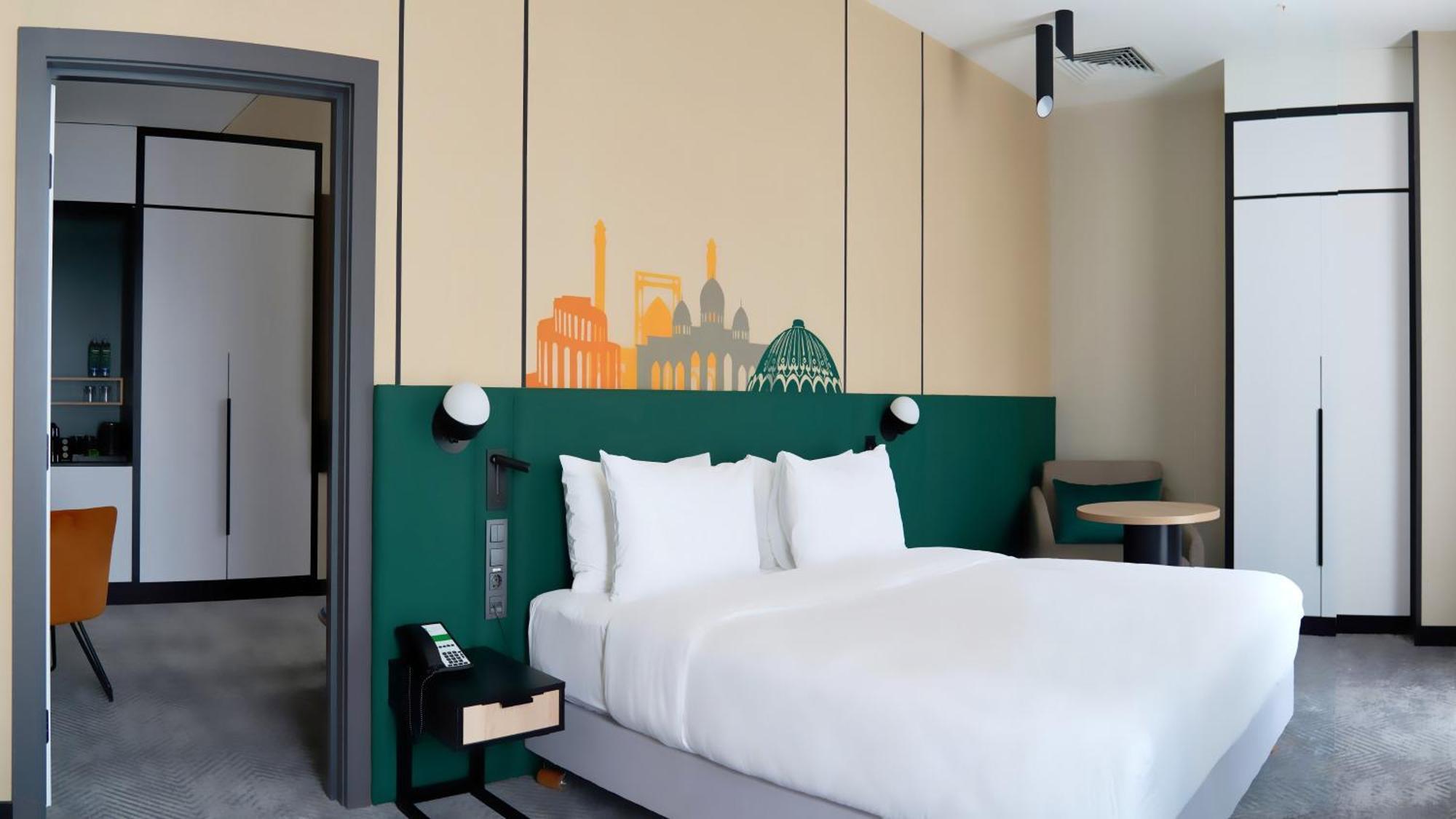 Holiday Inn Tashkent City By Ihg Exterior foto