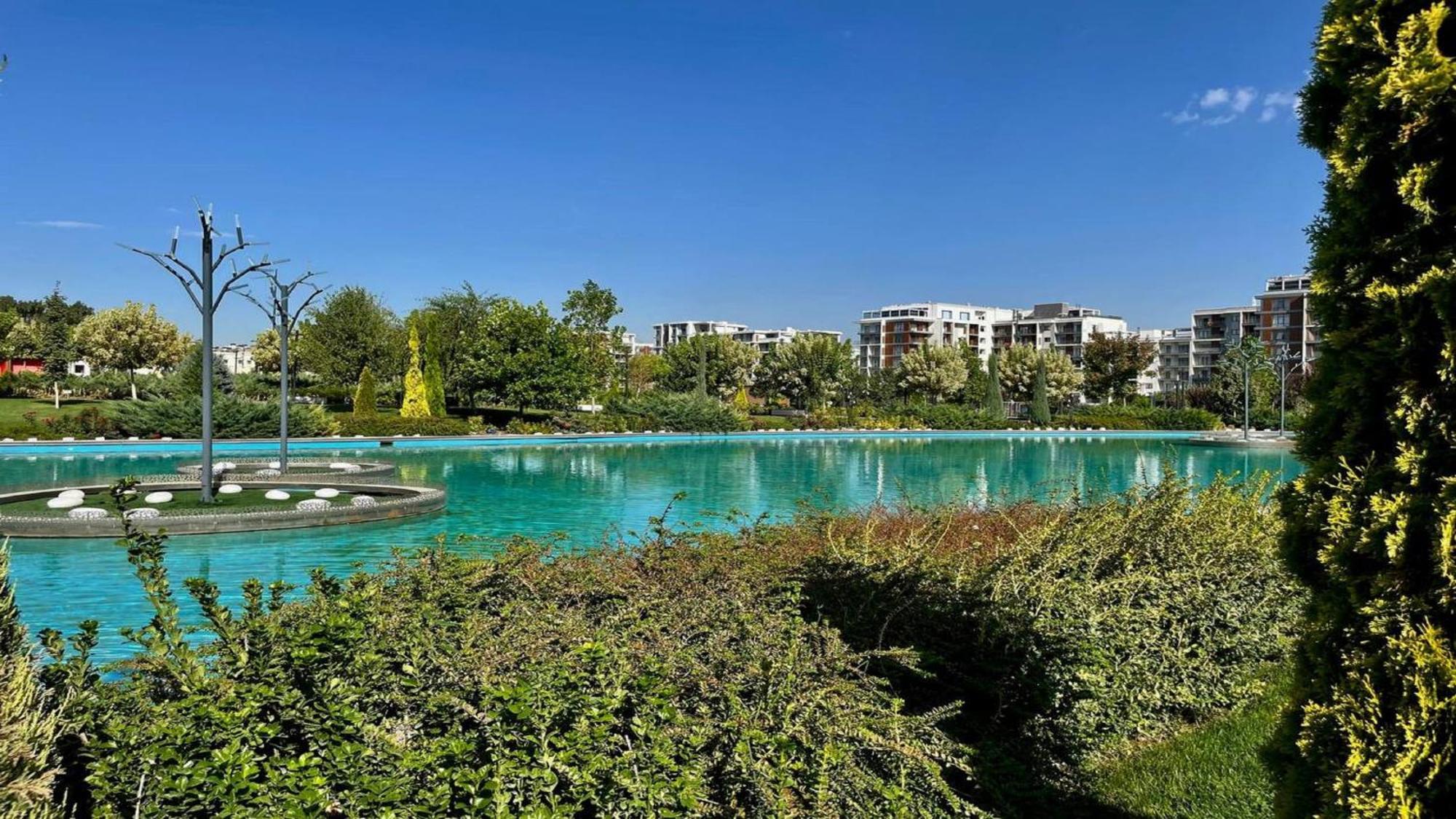 Holiday Inn Tashkent City By Ihg Exterior foto