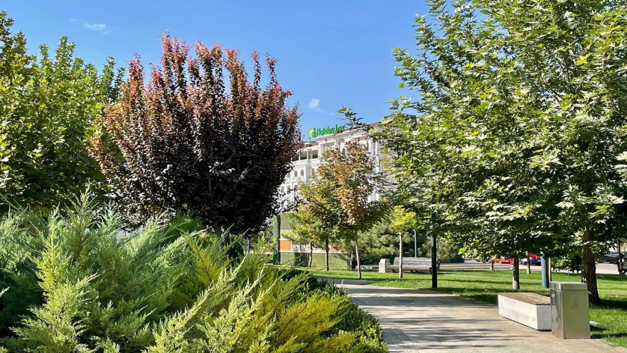 Holiday Inn Tashkent City By Ihg Exterior foto